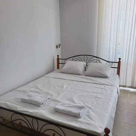 Rose מלון דירות *