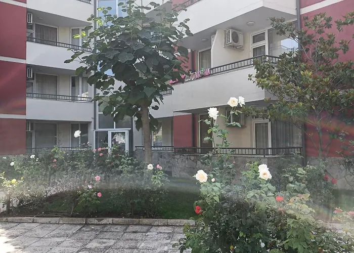 Rose アパートホテル *